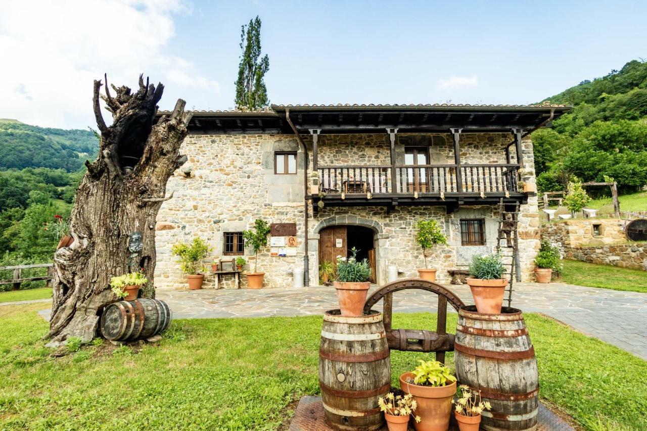Casona de El Castañíu Hotel Serrapio Exterior foto